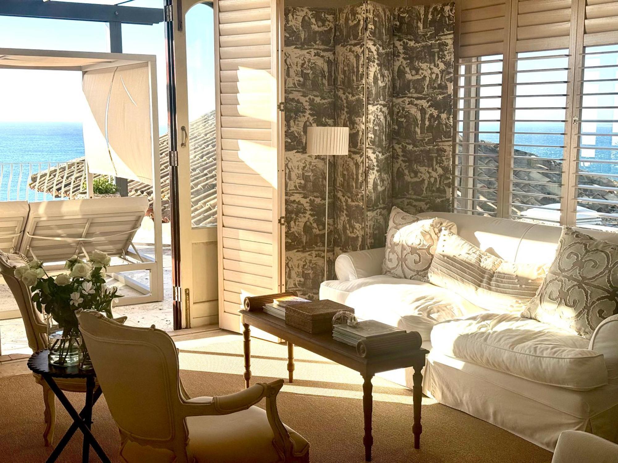 Villa Del Mar - "Luxurious En-Suite Bedroom With Lounge And Stunning Sea View Balcony In Bantry Bay" เคปทาวน์ ภายนอก รูปภาพ