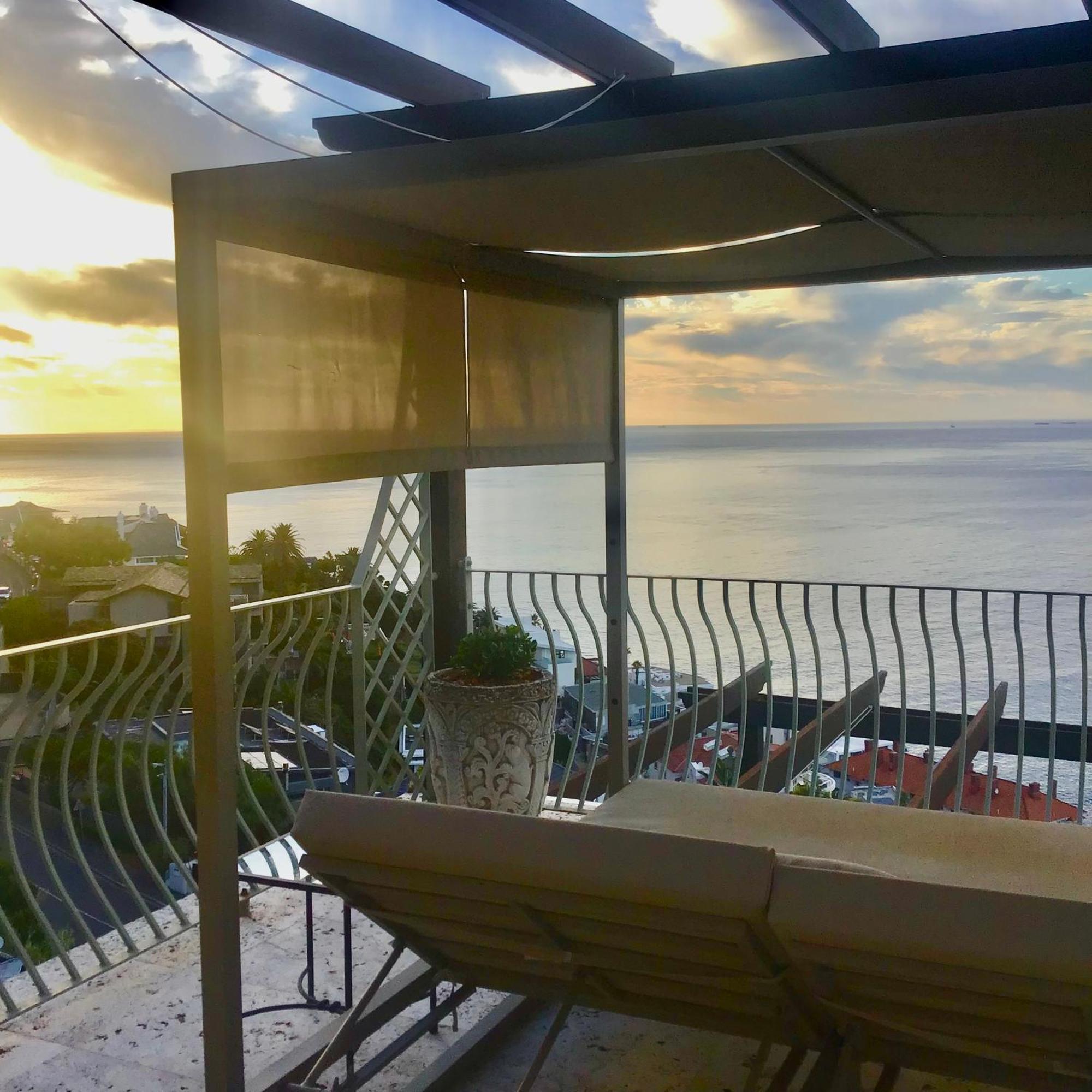 Villa Del Mar - "Luxurious En-Suite Bedroom With Lounge And Stunning Sea View Balcony In Bantry Bay" เคปทาวน์ ภายนอก รูปภาพ